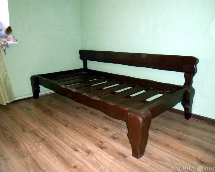 Продам: Кровать из состаренного дерева