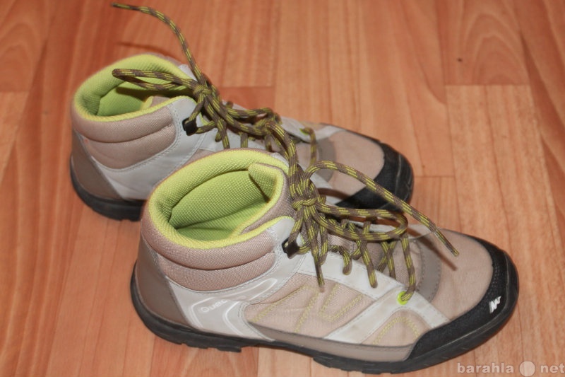 Продам: Спортивные осенние ботинки для мальчика