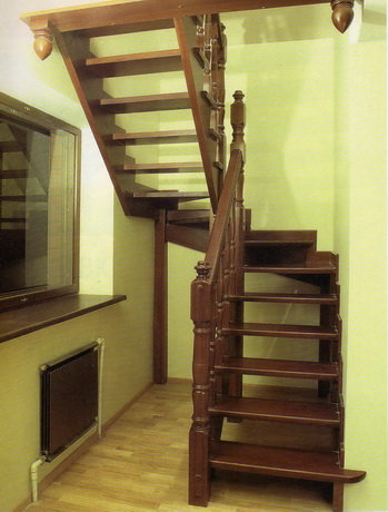 Предложение: мебель и лестницы