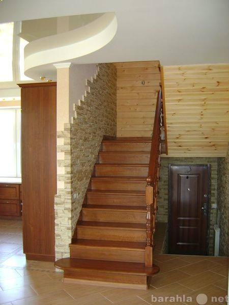 Предложение: Монтаж деревянных лестниц.Отделка бань.