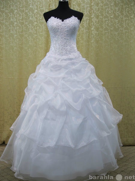 Предложение: Свадебные платья напрокат в Ейске,1500р