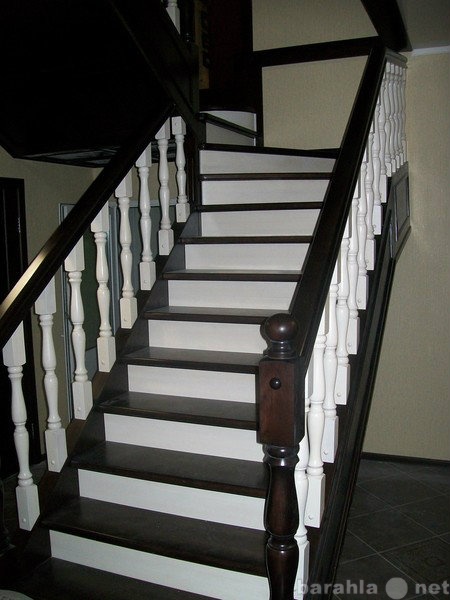 Предложение: Лестницы интерьерные. Цвет венге с белым