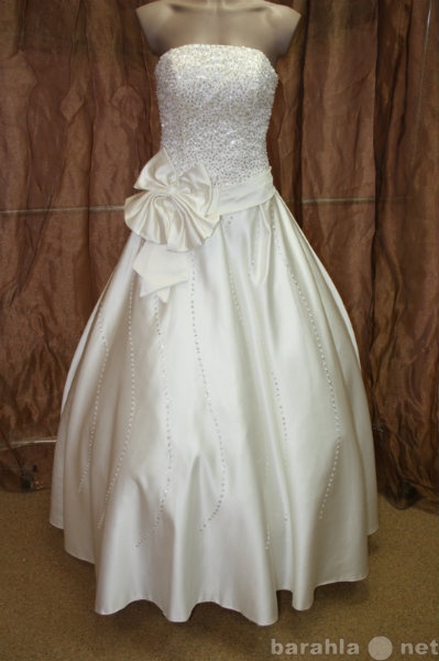 Предложение: Свадебное платье на прокат.