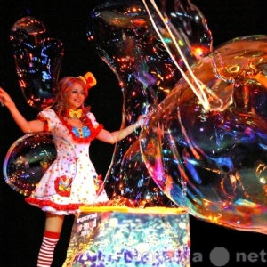 Предложение: Шоу гигантских мыльных пузырей