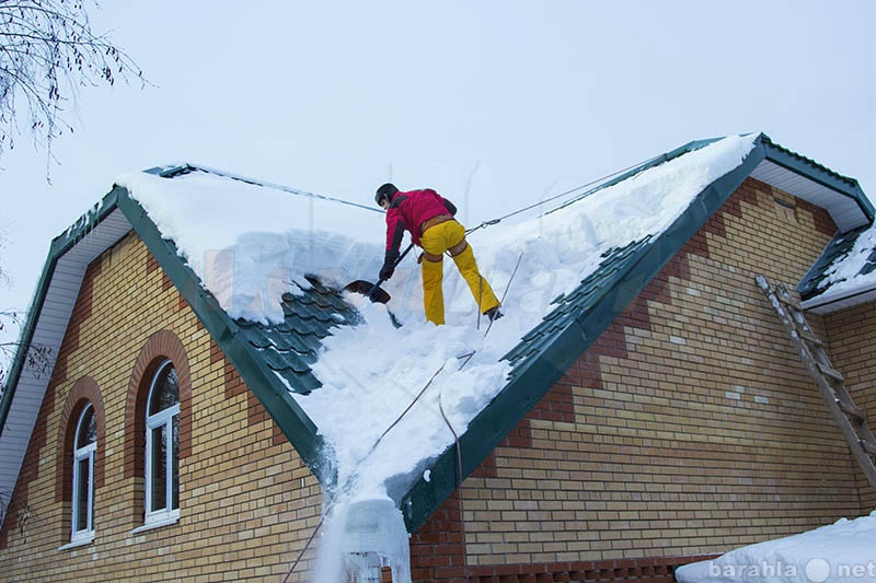 Предложение: Очистка крыши от снега, наледи, сосулек