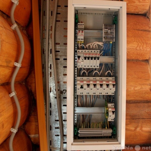 Предложение: Монтаж электропроводки в деревянных дома