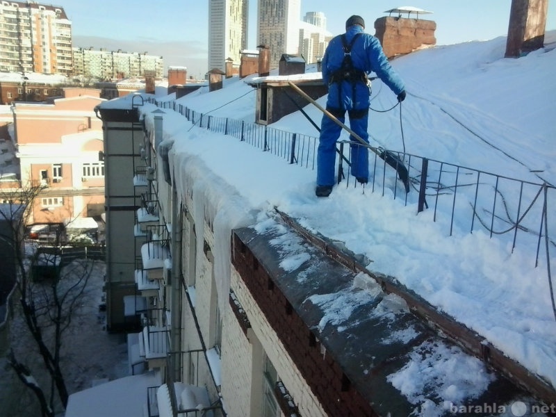 Предложение: Чистка снега с крыш домов