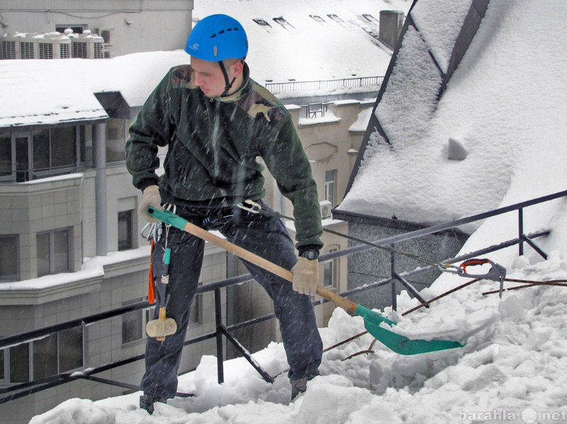 Предложение: Чистка снега с крыш домов