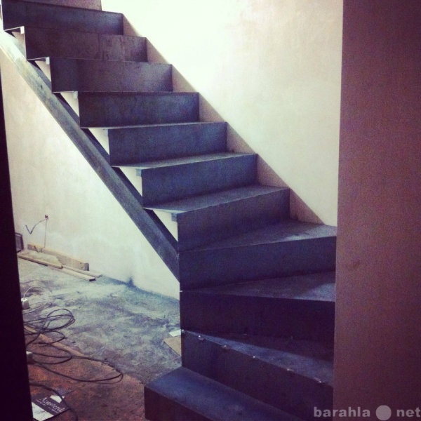 Предложение: Изготовление металлокаркасов лестниц.