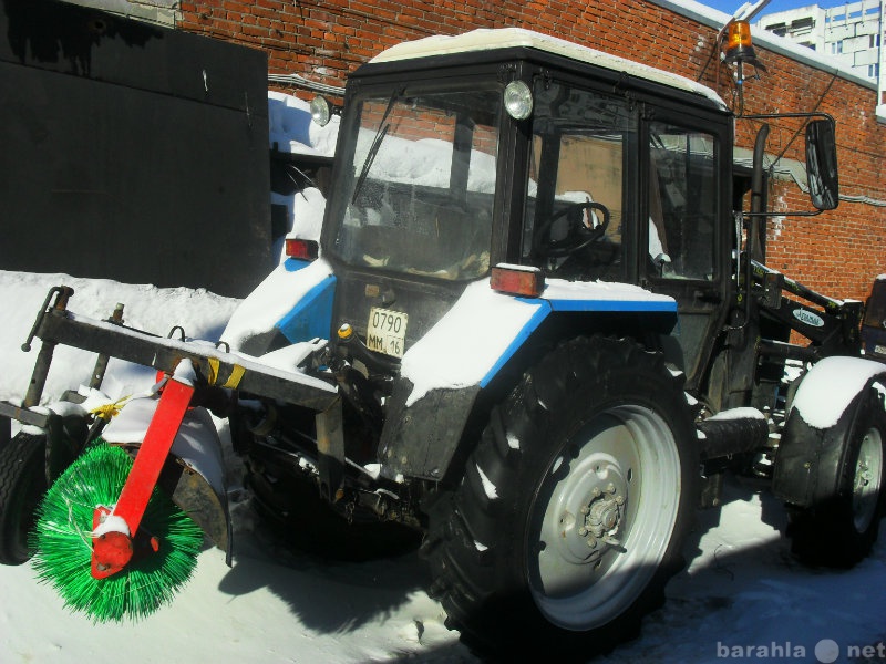 Предложение: Трактор Беларус-82.1-23/ с щеткой и погр