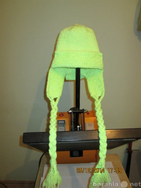 Предложение: Шапка - ушанка с косами ручного вязания