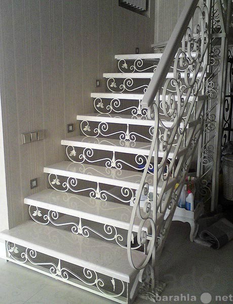 Предложение: Лестницы, металлические каркасы лестниц
