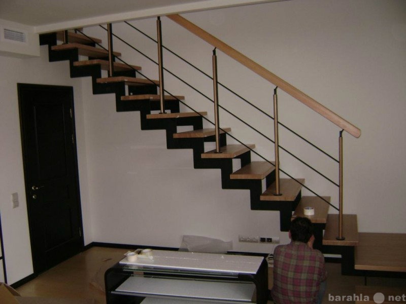 Предложение: Лестницы на металлическом каркасе.