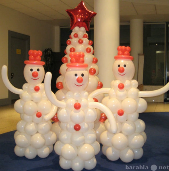Предложение: Ёлка со снеговиками из воздушных шаров