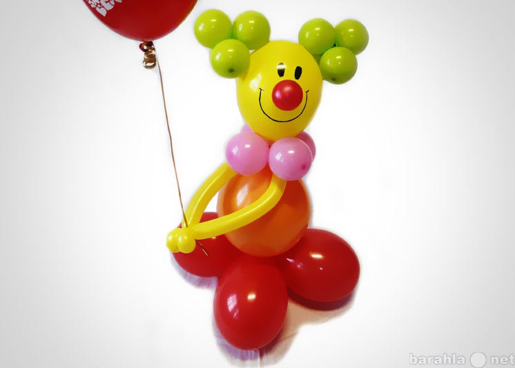 Предложение: Клоун из воздушных шаров с шариком