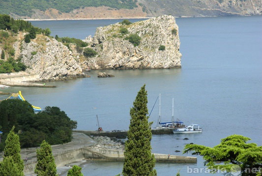 Предложение: Крым отдых Гурзуф пляж Гуровские камни