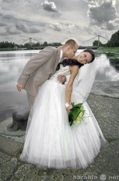 Предложение: Видео и фотосъемка свадеб,фотограф