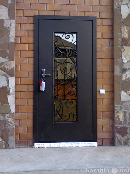 Предложение: стальная дверь со стеклом