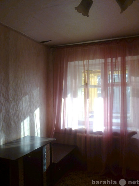 Продам: Комнату с балконом по ул.Петрова