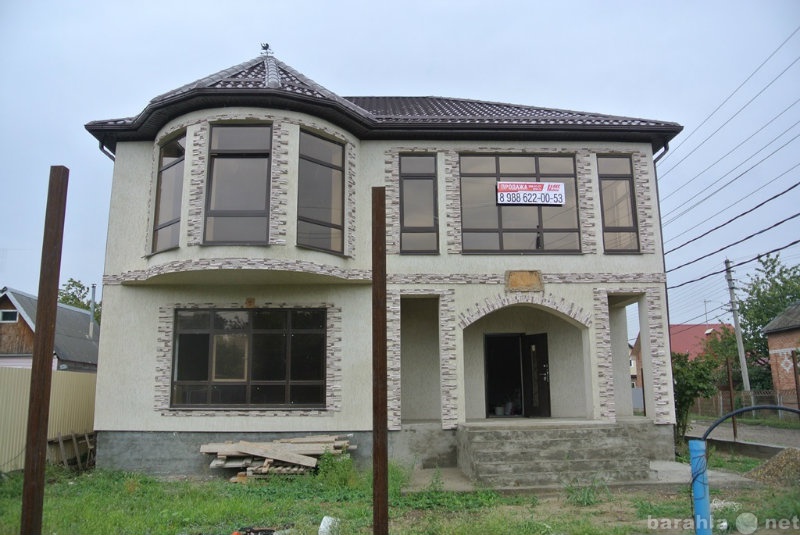 Продам: Двухэтажный дом в п. Знаменском