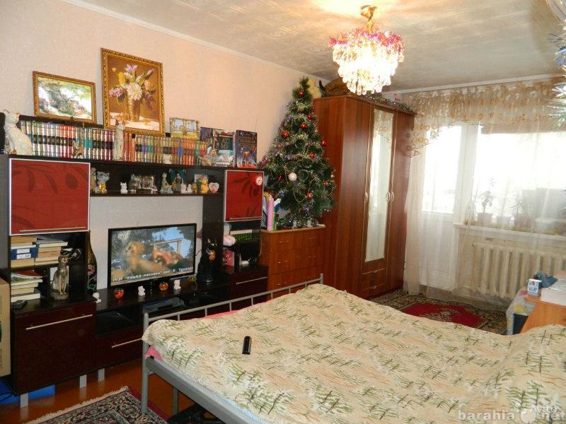 Продам: квартиру