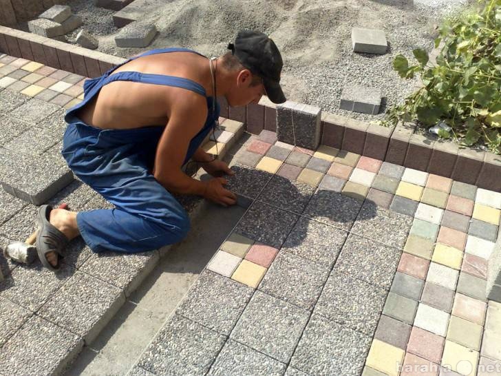 Вакансия: Мастер укладки тротуарной плитки