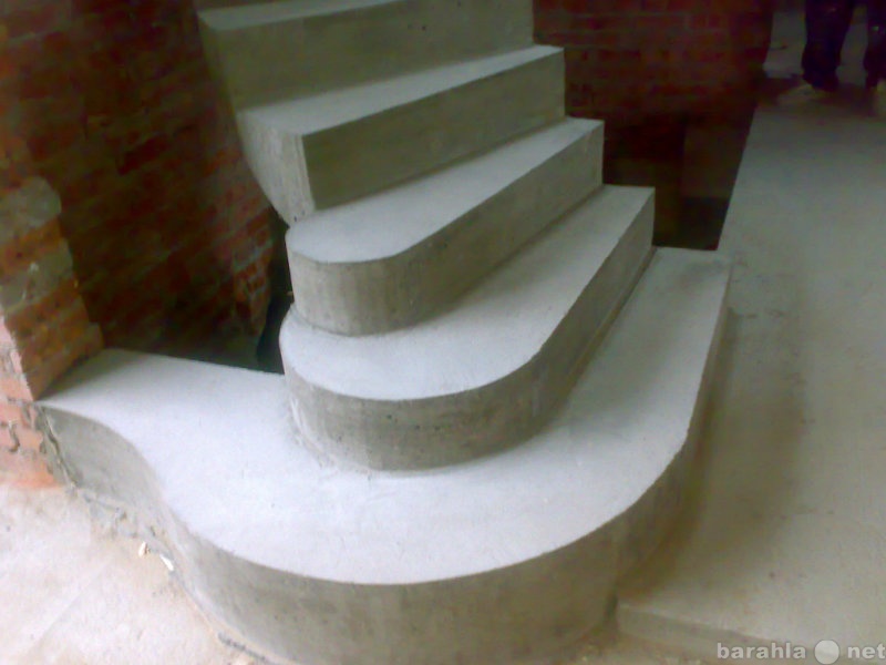 Вакансия: мастер по заливле бетонных лестниц